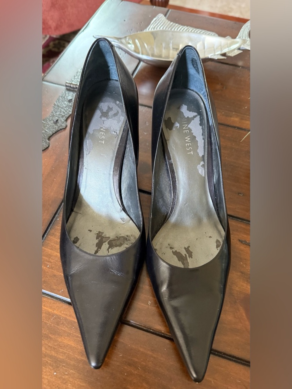 Nine West Black Pointed-Toe Leather Pumps